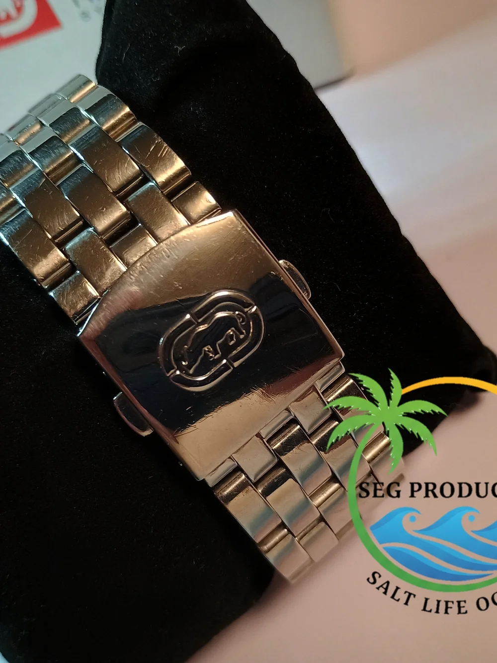 New Rare ! Marc Ecko Men's Silver Stainless Steel Watch with Engraved Dial
